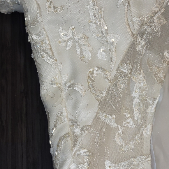 Nina Canacci Ivory Embroidered Wedding Dress - Picture 8 of 15